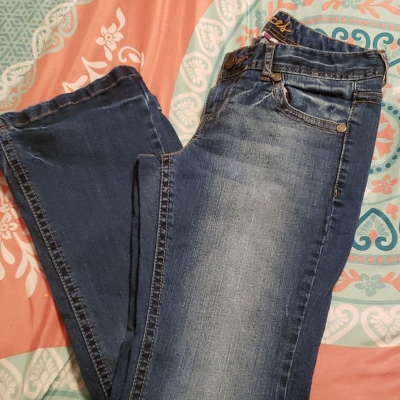 Maurice Jean's size 3/4 short - Picture 3 of 3